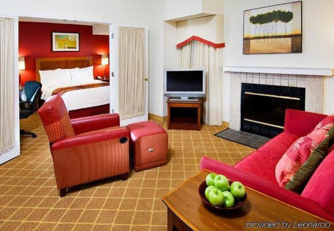 Value Suites Extended Stay - St Louis แมรีแลนด์ไฮท์ส ภายนอก รูปภาพ