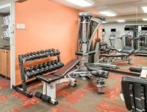 Value Suites Extended Stay - St Louis แมรีแลนด์ไฮท์ส ภายนอก รูปภาพ